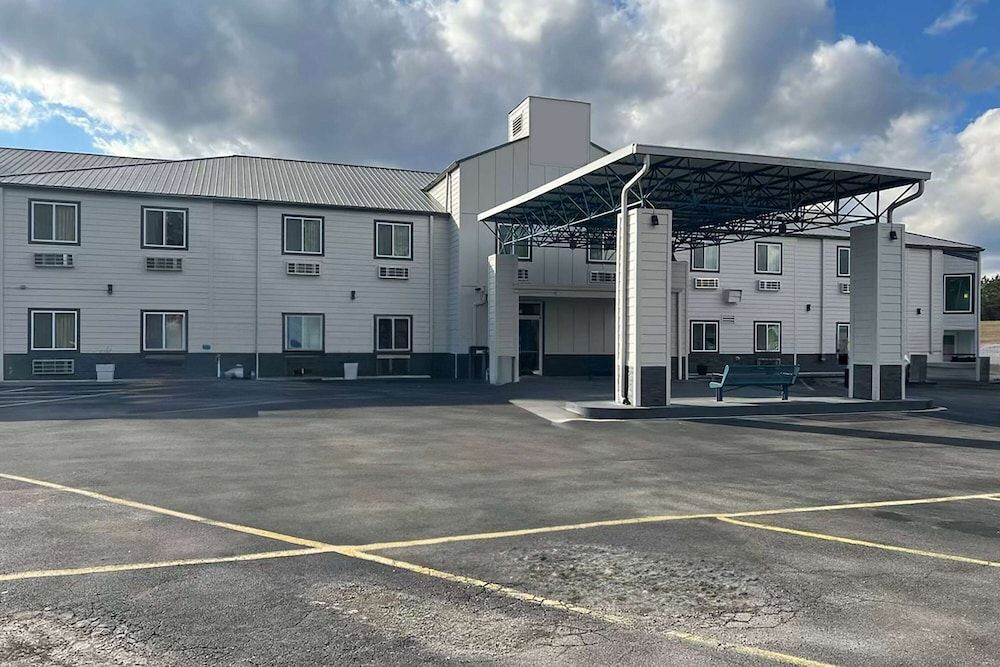Baymont by Wyndham Athens, TN 1