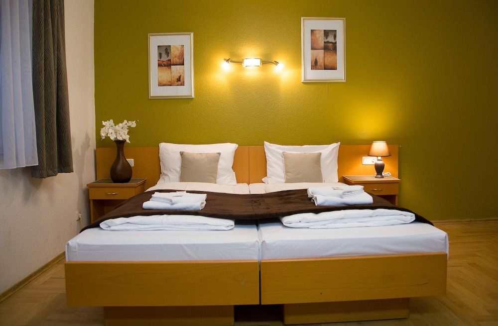 Garni Hotel Rödelheimer Hof 1