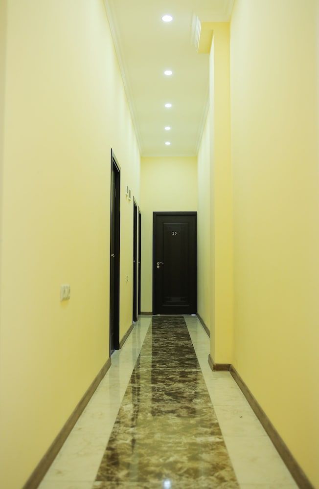 Red Hotel Yerevan Center 2