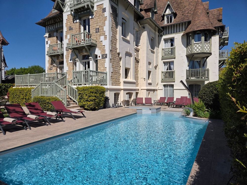 Villa Augeval Hôtel de charme & Spa 1