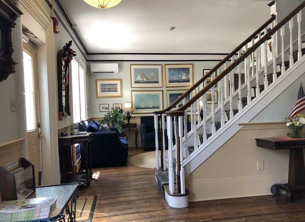 Queen Anne Inn 2