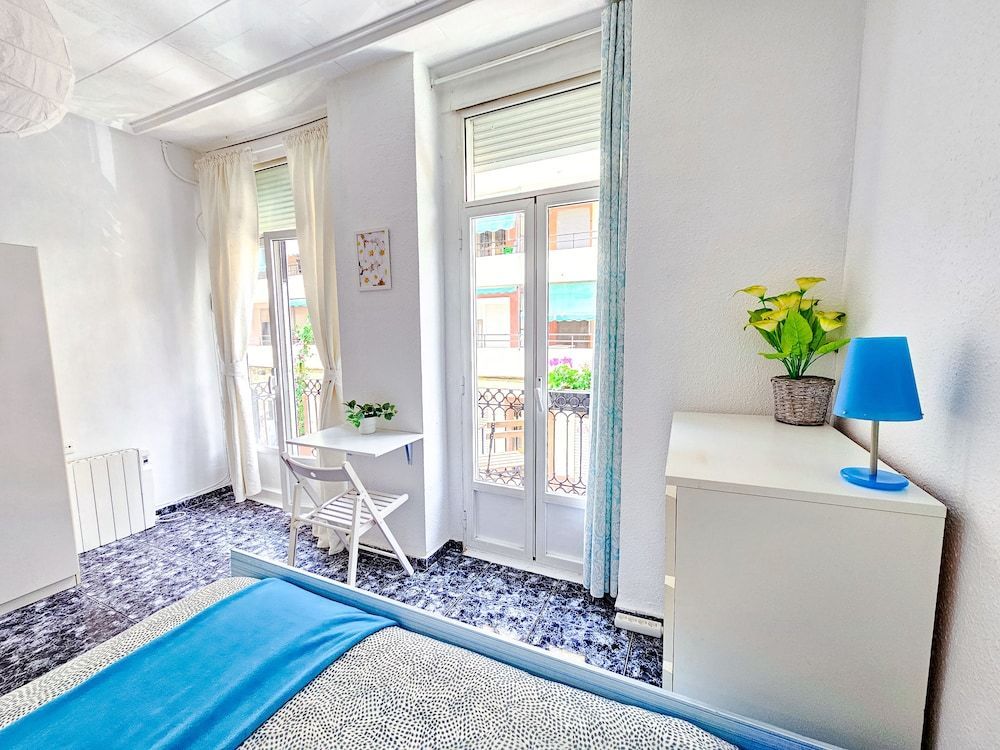 Cosy apartment with balcony between beach & center 6p 1