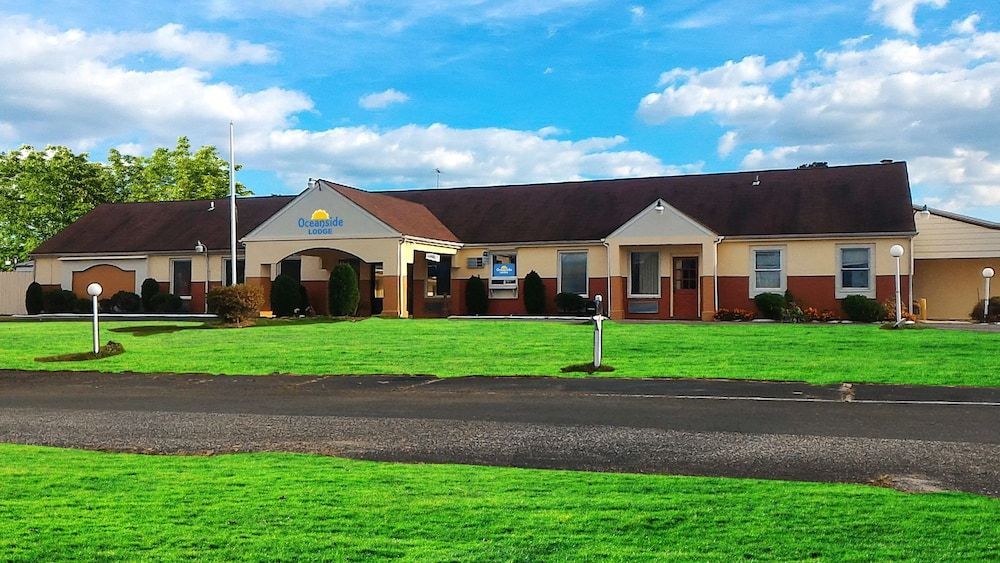 Oceanside Lodge 1