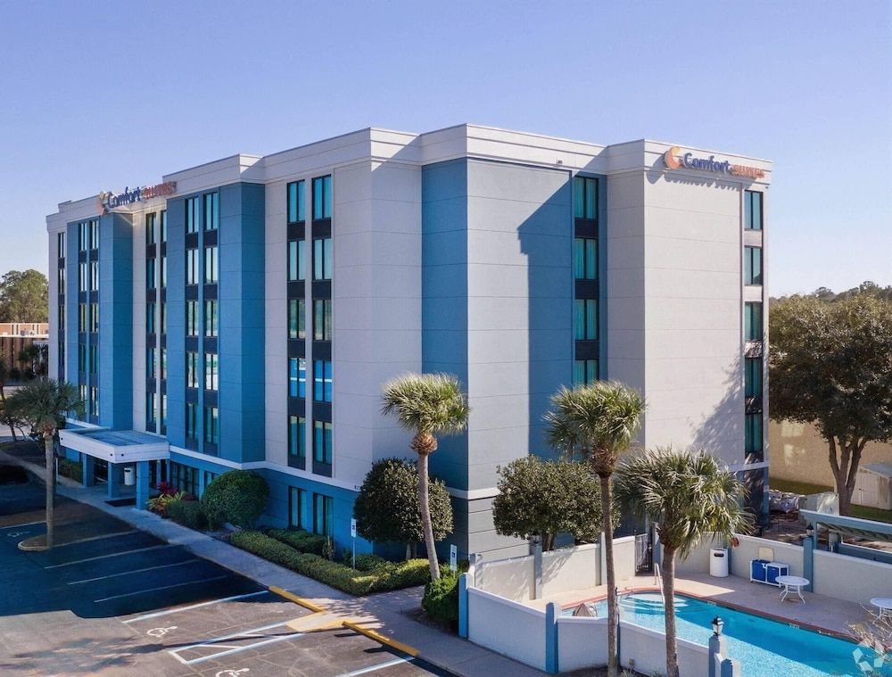 Comfort Suites Baymeadows Near Butler Blvd 1