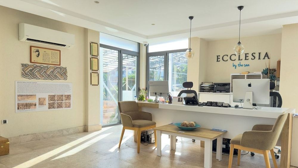 Ecclesia Hotel - Adult Only (+14) 2