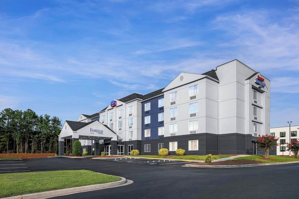 Fairfield by Marriott Inn & Suites Columbia Harbison 1