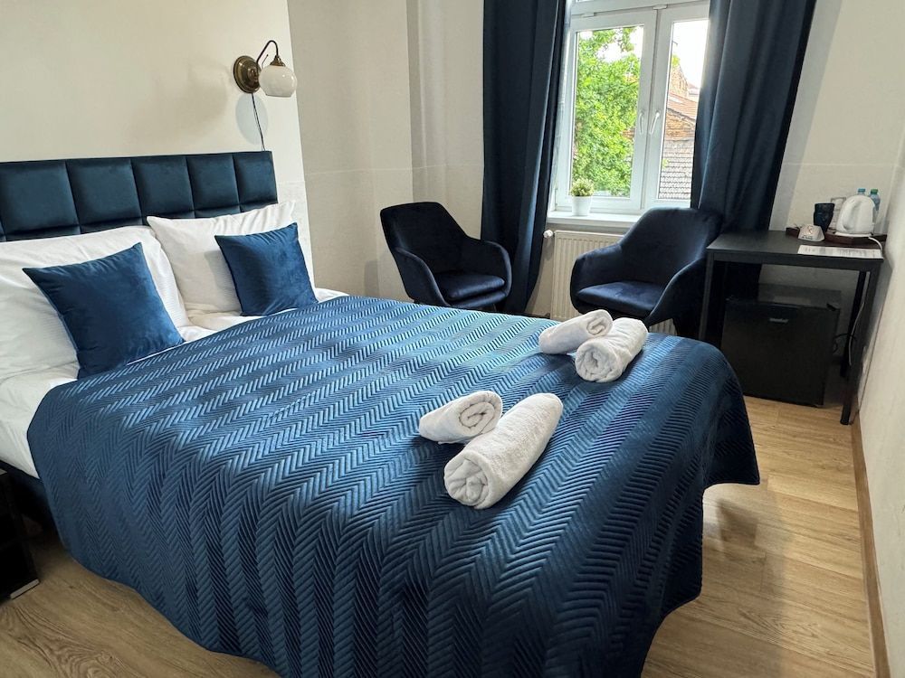 IRIS Aparthotel 1