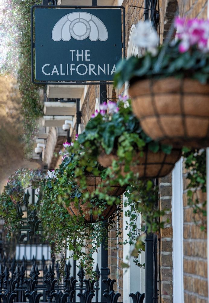 The California - Kings Cross St Pancras, London 1