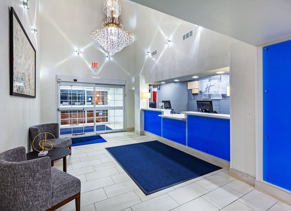 Holiday Inn Express & Suites JENKS by IHG 2