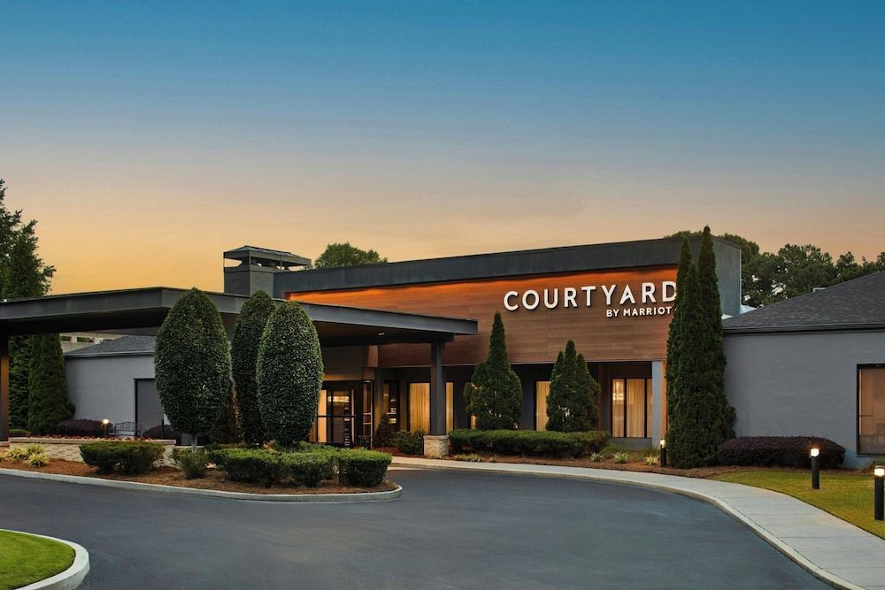Courtyard by Marriott Atlanta Windy Hill/Ballpark 1