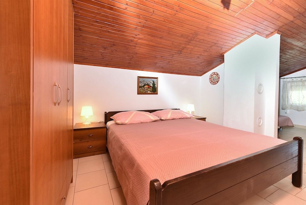 Apartment 1391 2