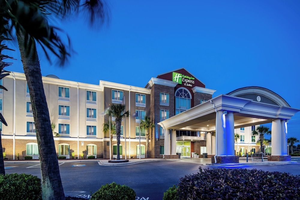 Holiday Inn Express & Suites FLORENCE I-95 @ HWY 327 by IHG 1
