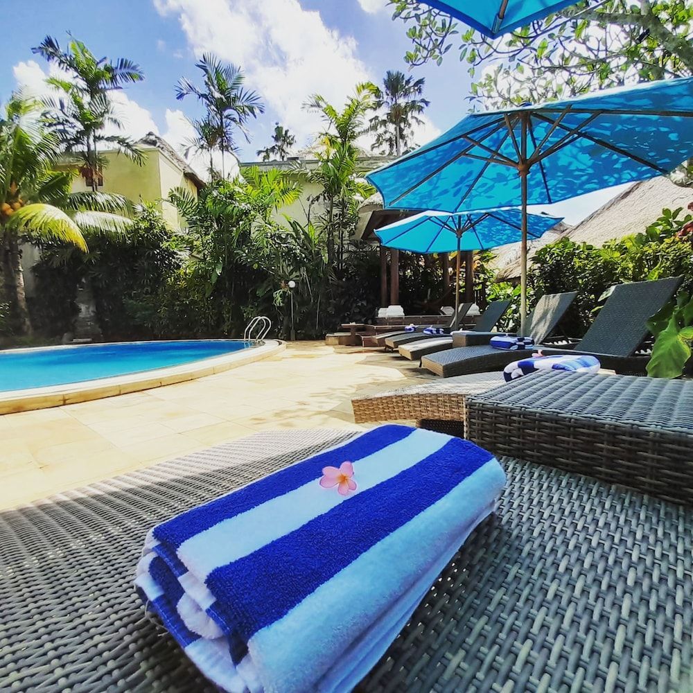 Sama's Cottages and Villas 1