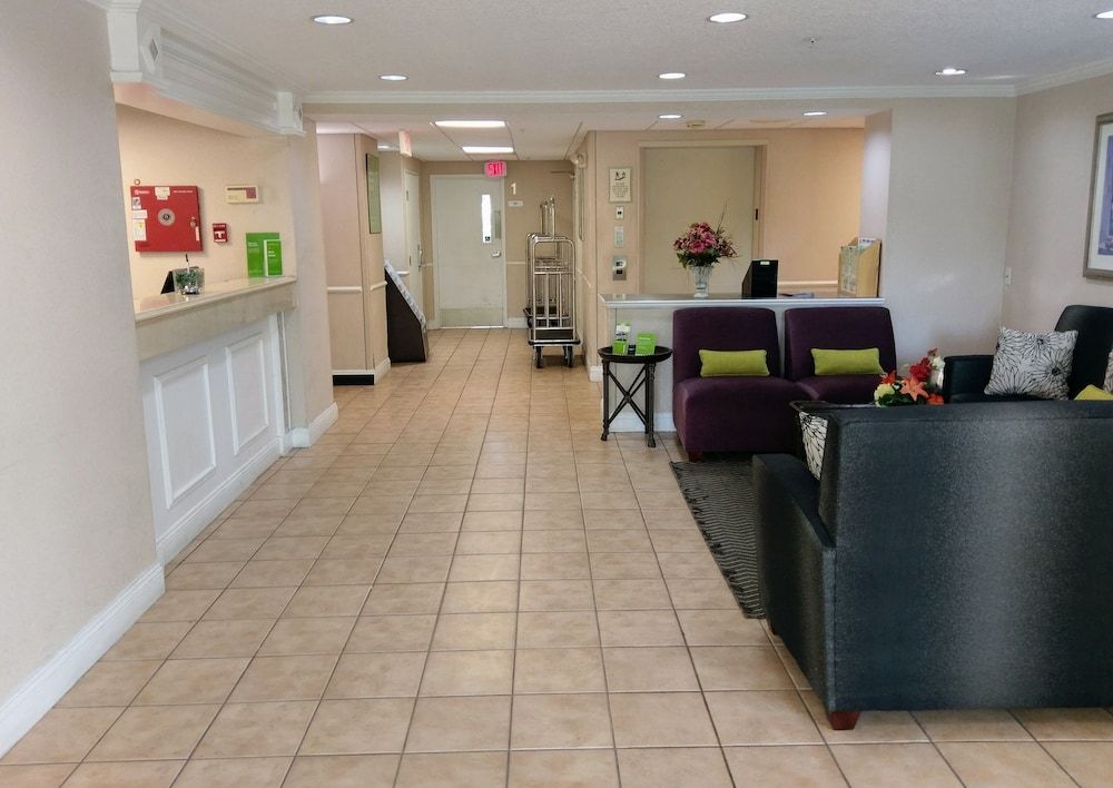 La Quinta by Wyndham Melbourne Viera 2