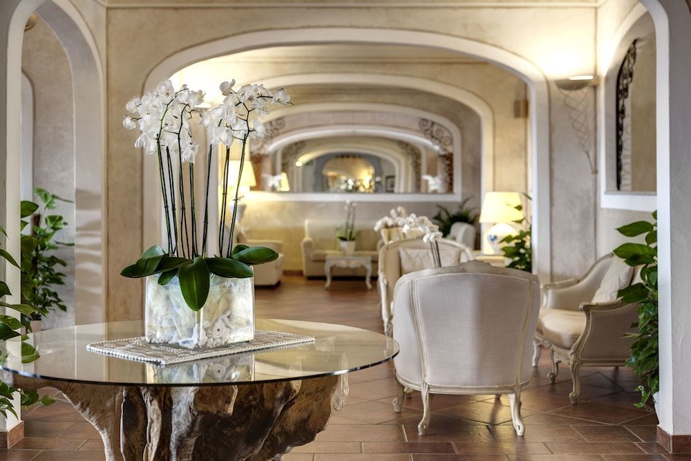 COLONNA RESORT, a Colonna Luxury Beach Hotel, Porto Cervo 2