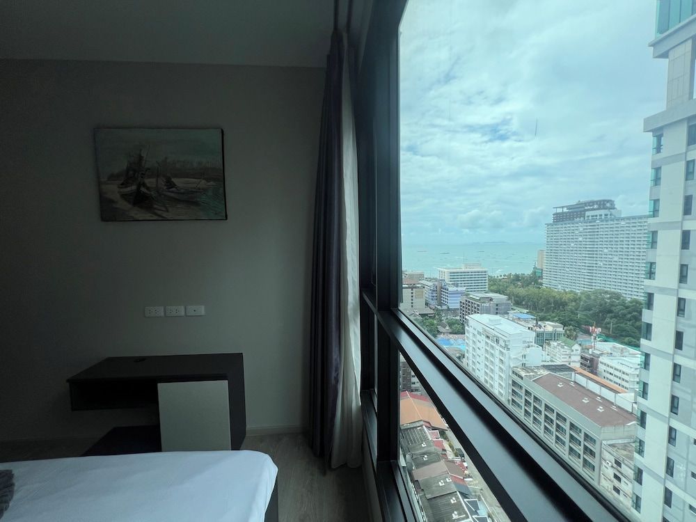 The Base Central Pattaya by Mickey 2