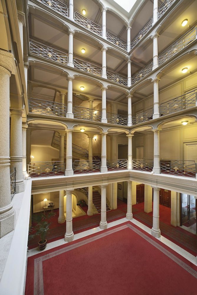 Grand Hotel Majestic 2
