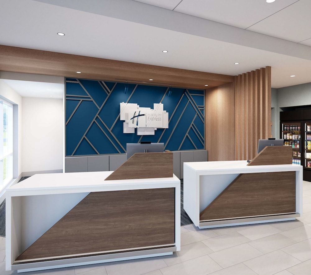 Holiday Inn Express & Suites DALLAS – PLANO NORTH by IHG 2