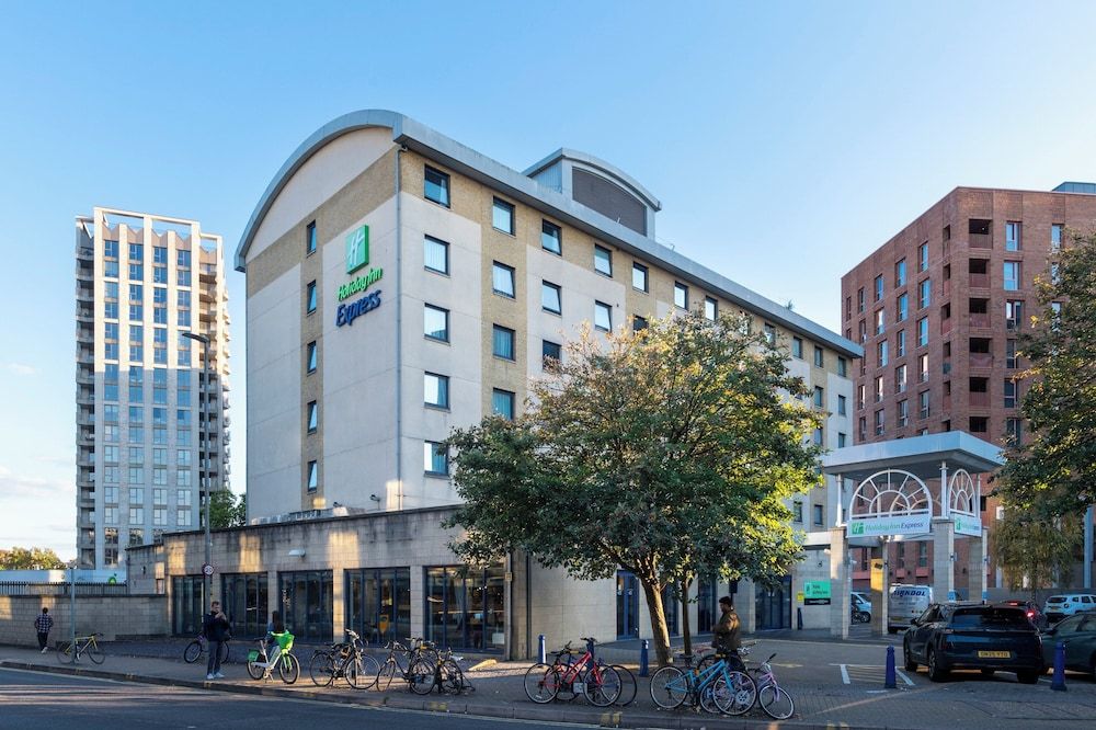 Holiday Inn Express LONDON - WANDSWORTH by IHG 1