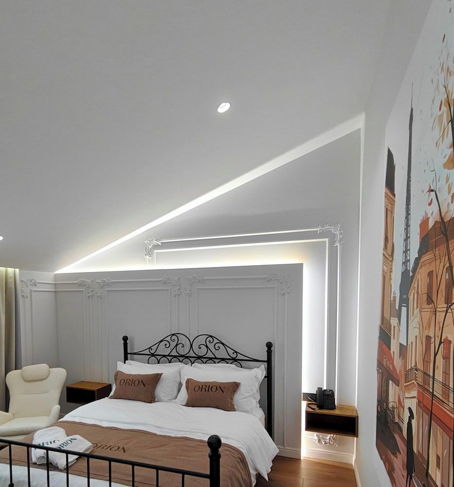 Orion Palace Boutique Hotel 2