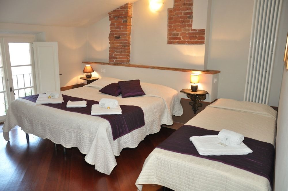 At Home Bed and Breakfast 2