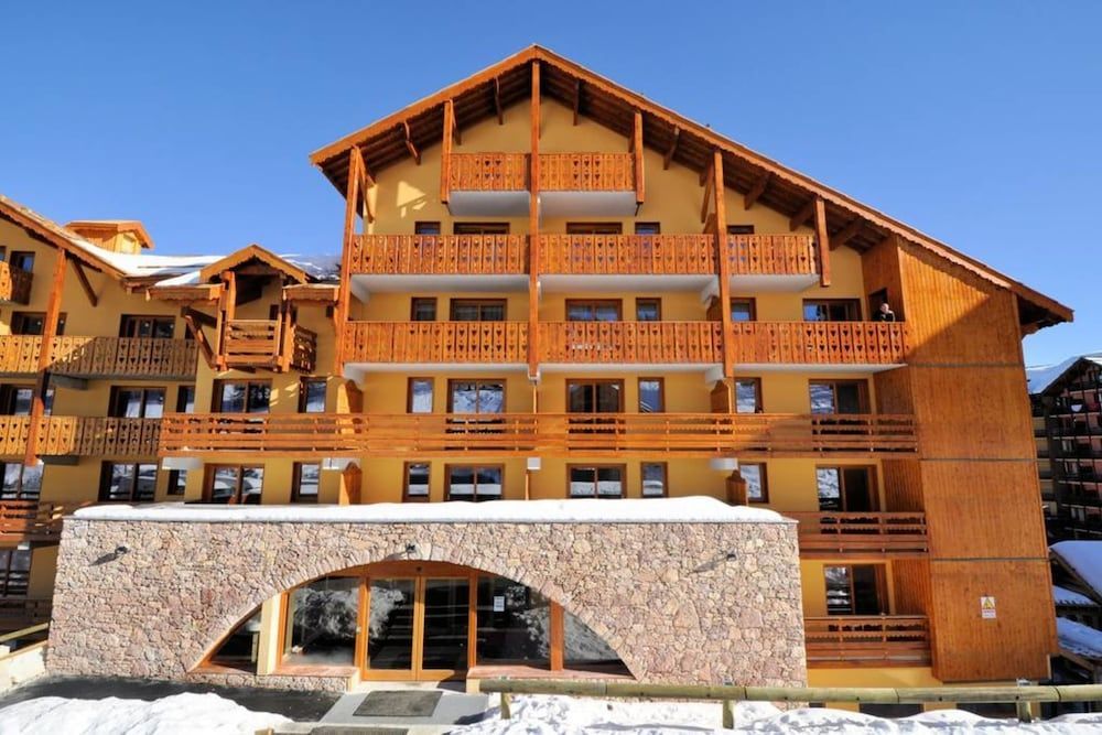 RisoulSki Antarès - Piscine et Sauna 1