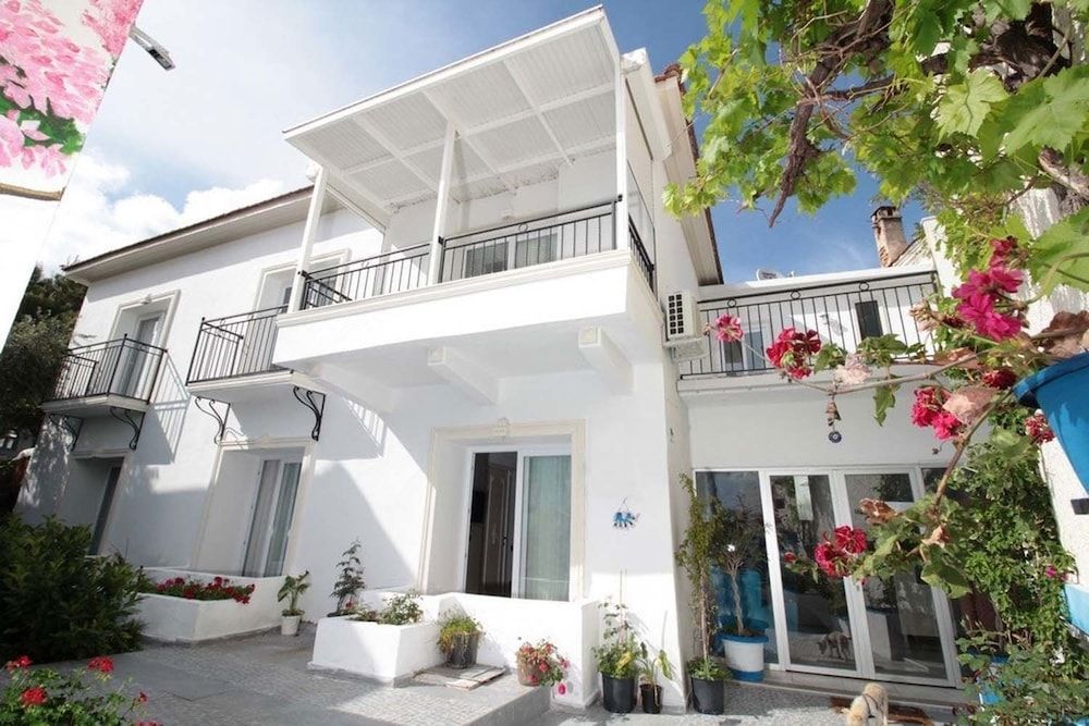 Costa Marina 1