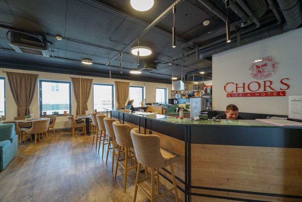 CHORS like a hotel - Capsule & NFT Boutique Hostel Bratislava - City Center 2