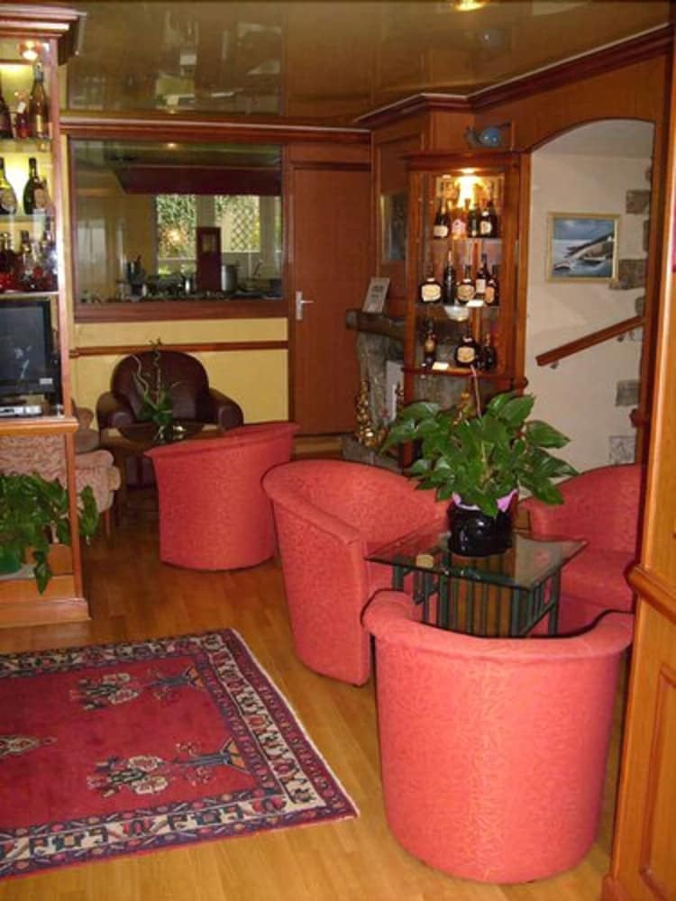 Hotel Le Clos Champel 1