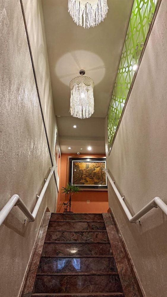 Downtown Santana Hotel 1