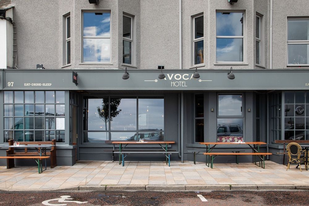 Avoca Hotel 1