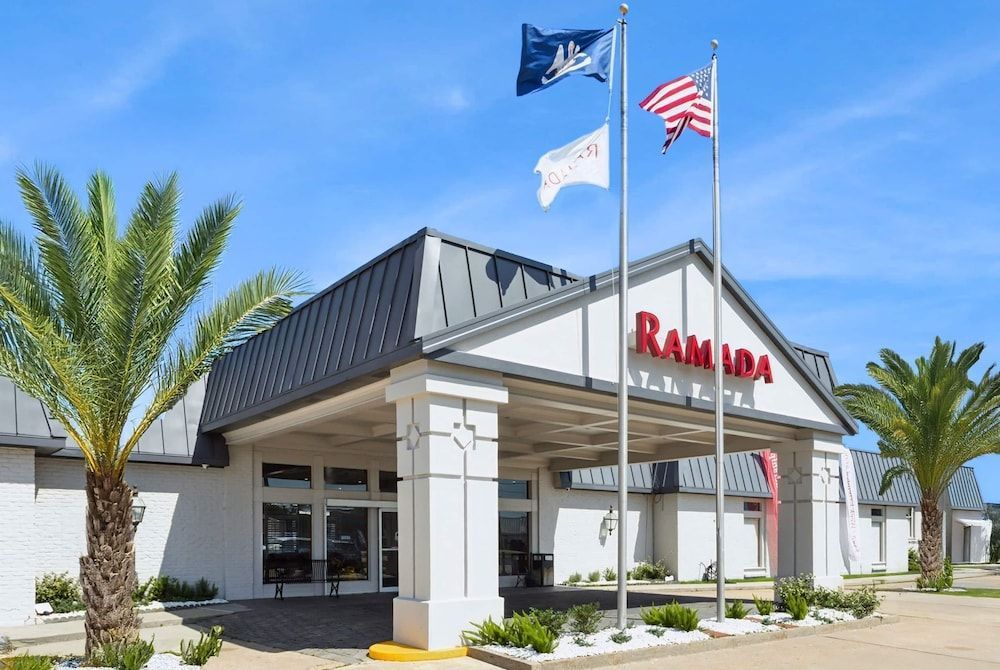 Ramada by Wyndham Houma 1