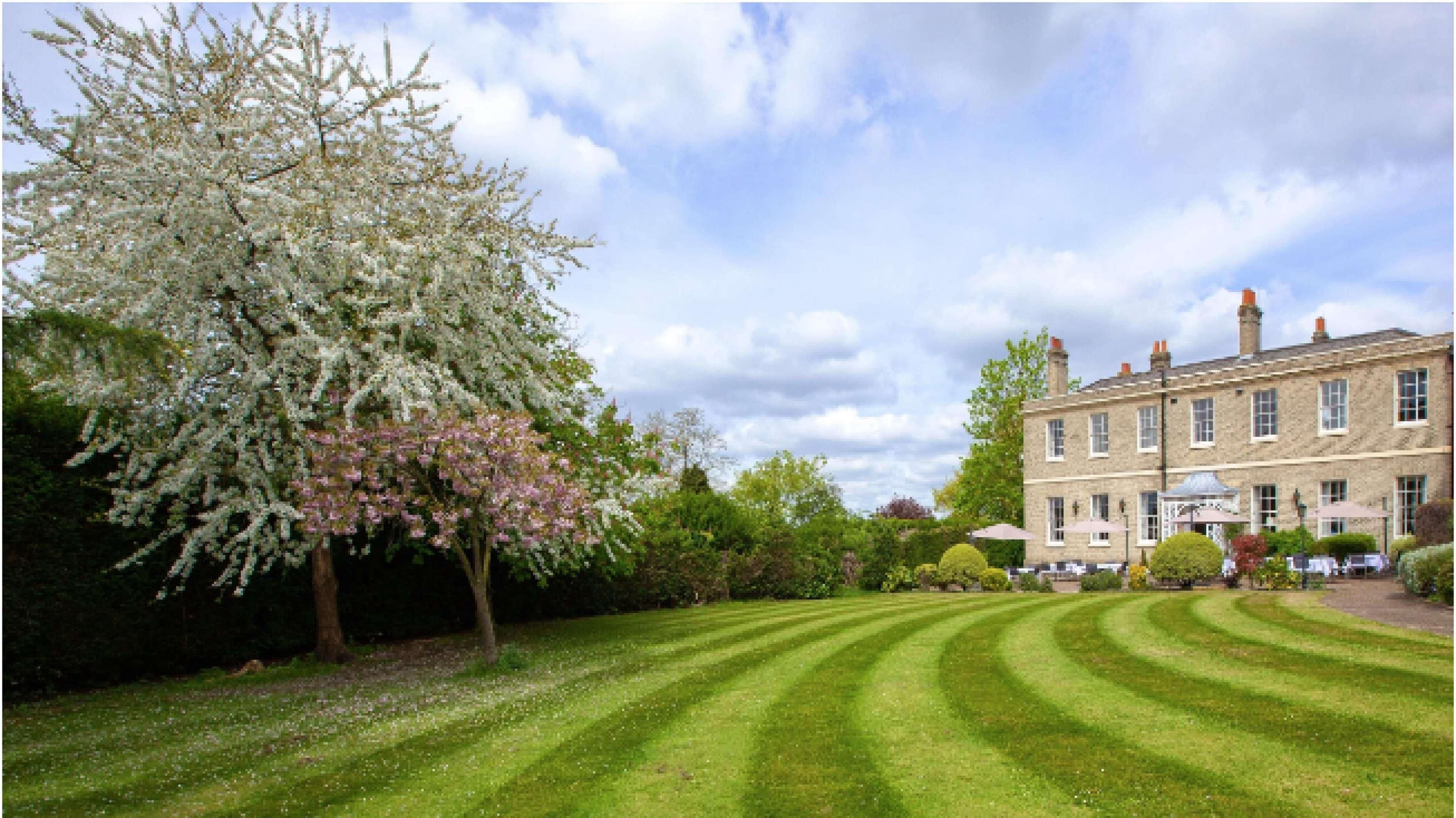 Newtown House Hotel 1