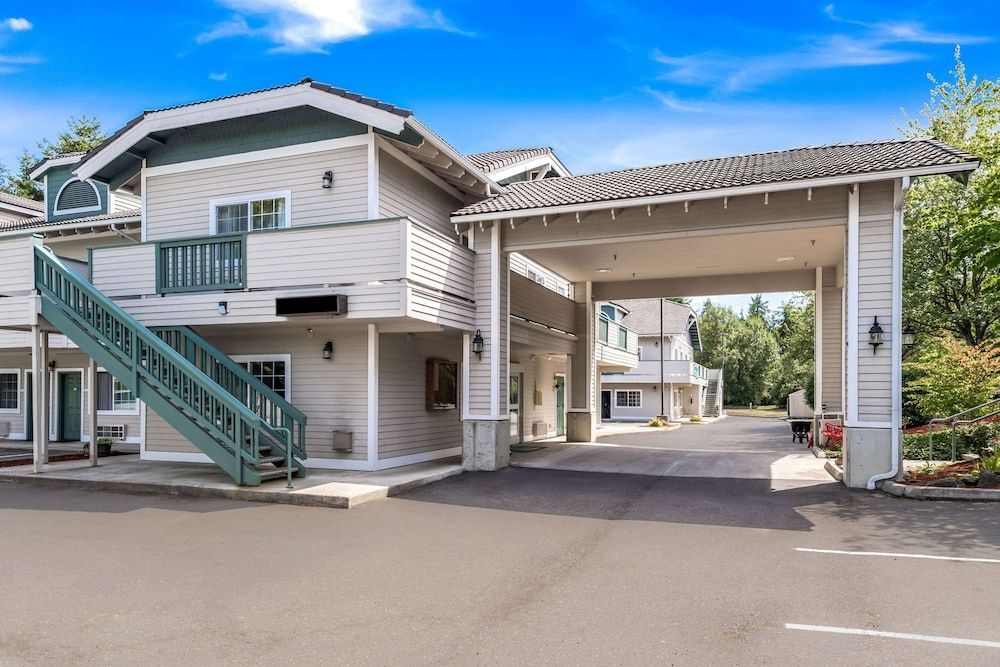 Quality Inn & Suites Bainbridge Island 1