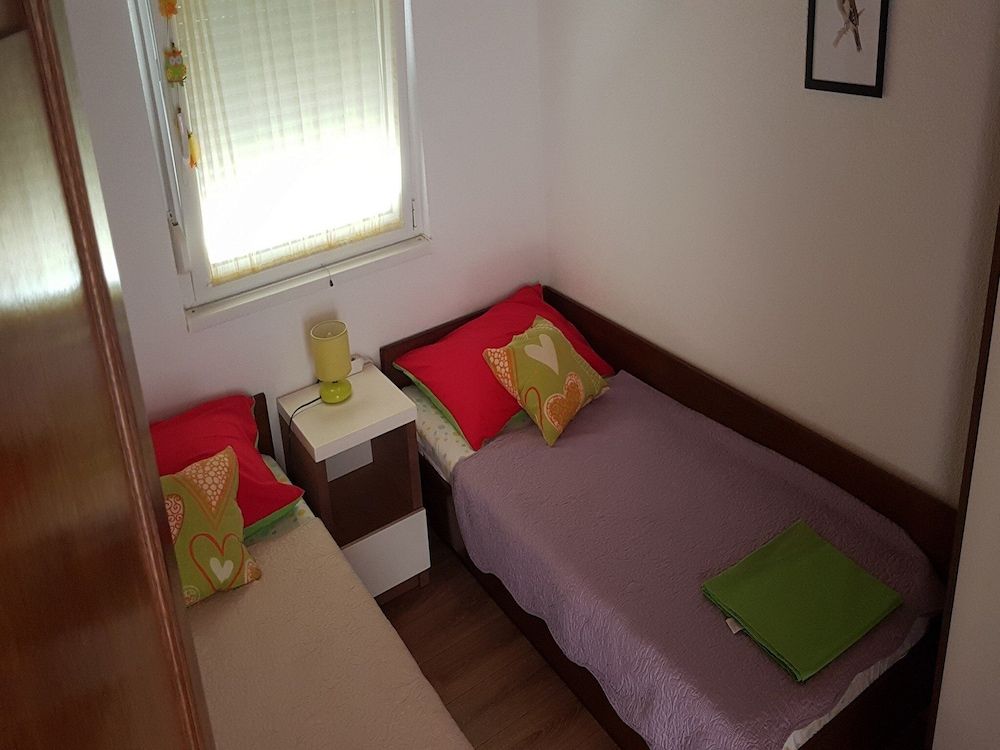 Apartments Snježana Carev 1