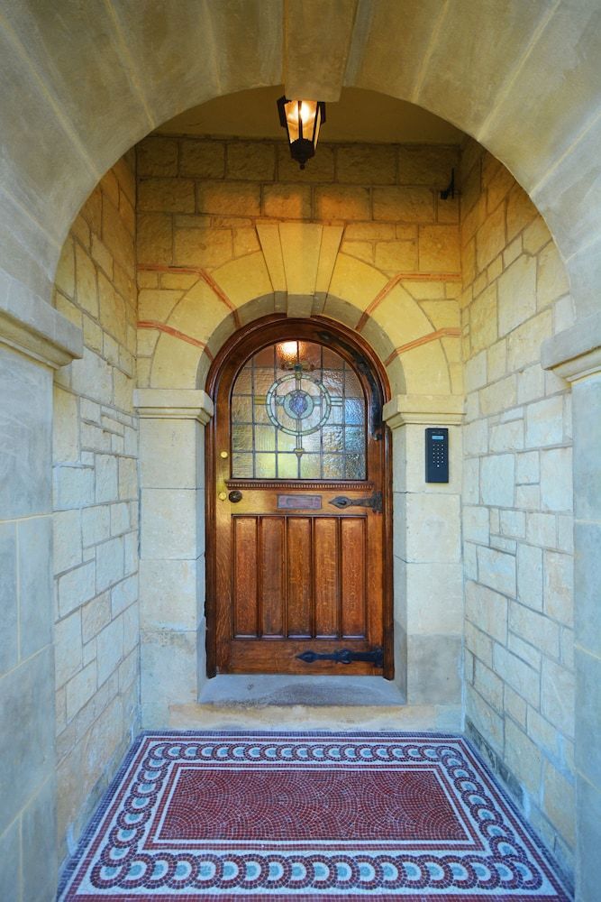 Haven Hall Hotel 2