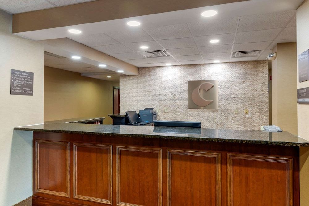 Comfort Inn & Suites Montgomery Eastchase 2