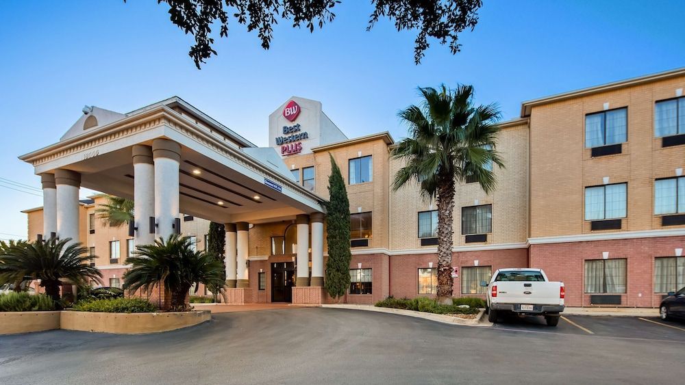 Best Western Plus Hill Country Suites 1