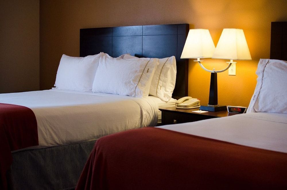 Holiday Inn Express & Suites TUCSON by IHG 2