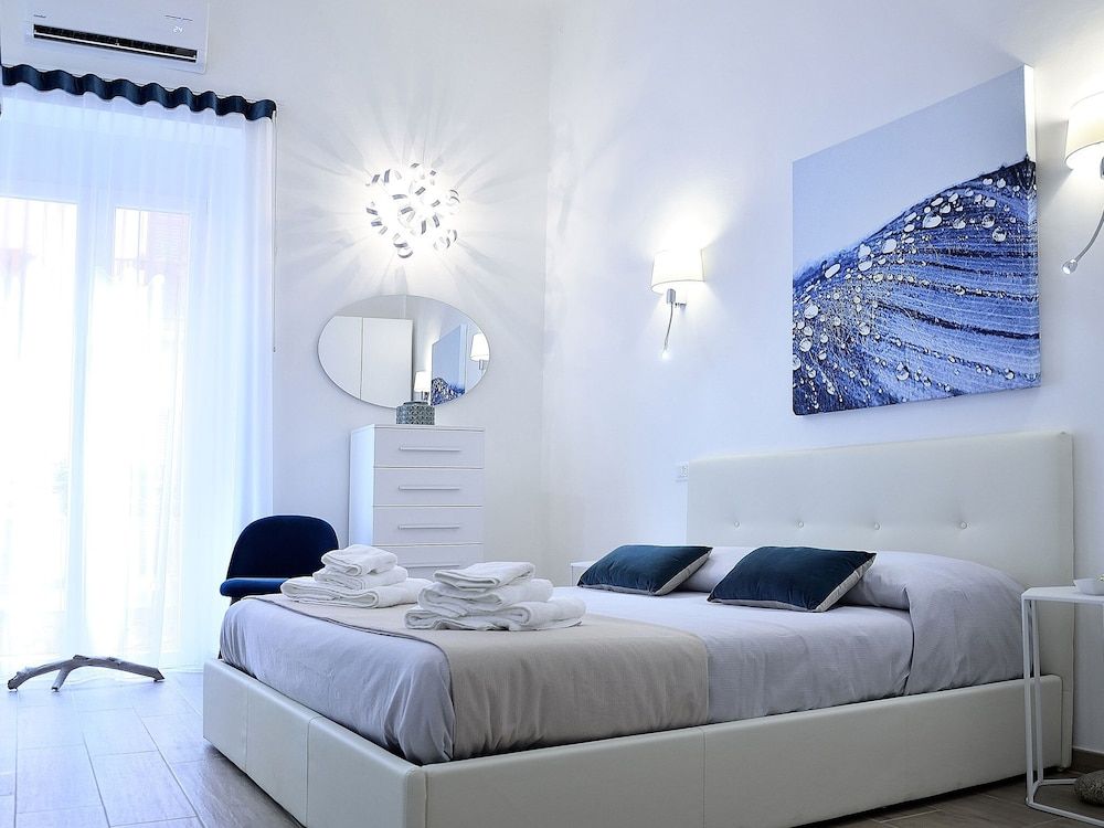 Duca70 "Suite Home" 1