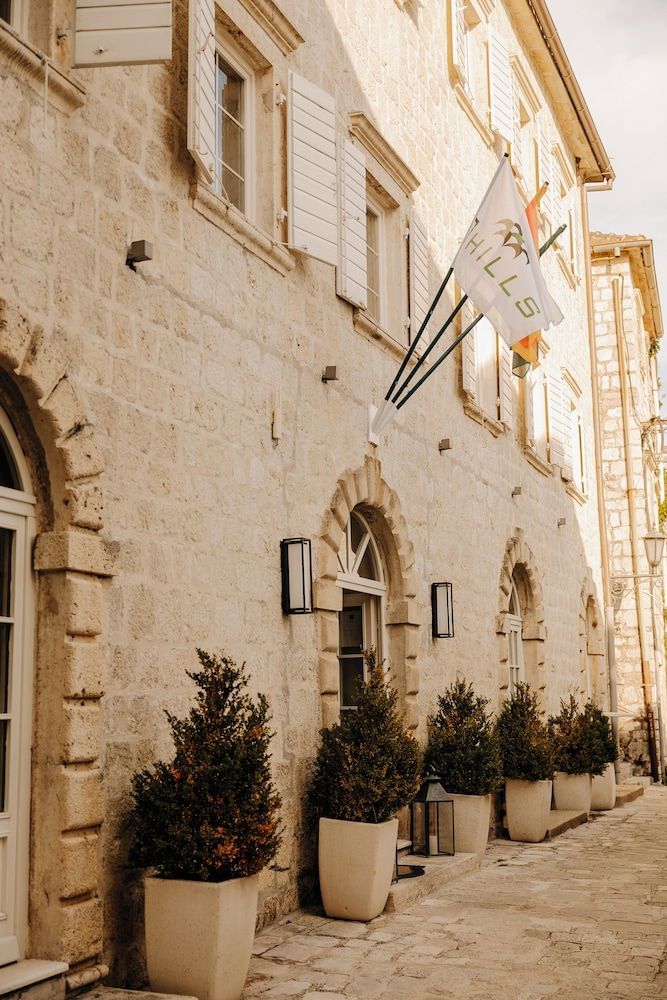 Vila Perast Boutique Hotel 1