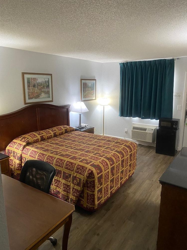 Savannah Lodge 2