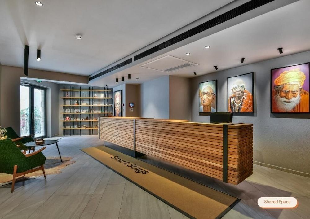 Maison Bucarest Apartments by Olala Homes 1