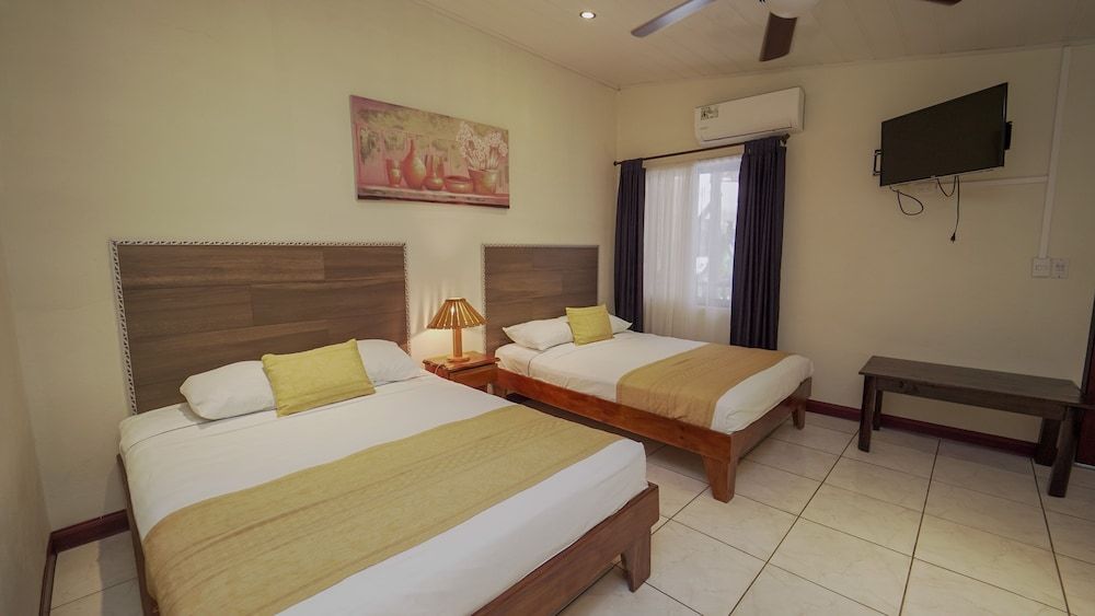 Hotel Flor Blanca 1