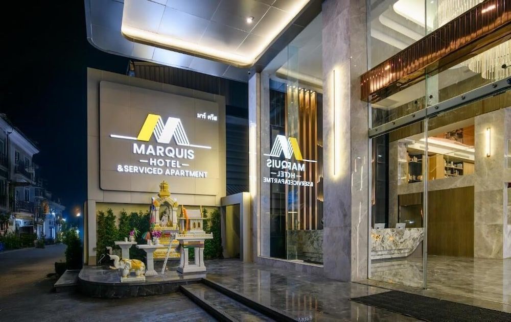 Marquis Hotel 1