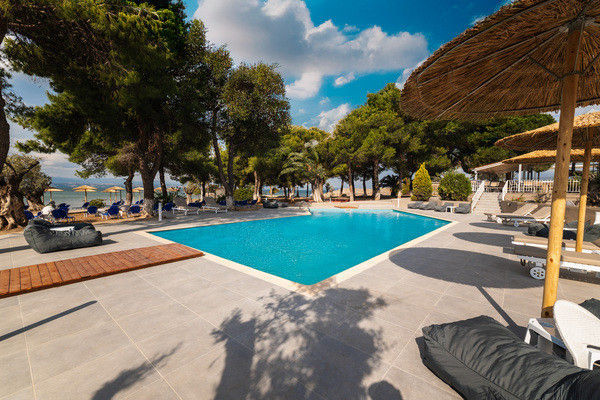 Hôtel Club Jumbo Petit Village 1