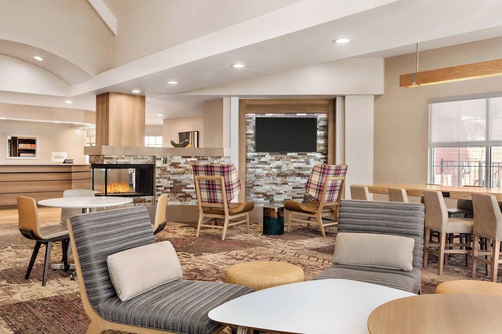 Residence Inn by Marriott Roseville 2