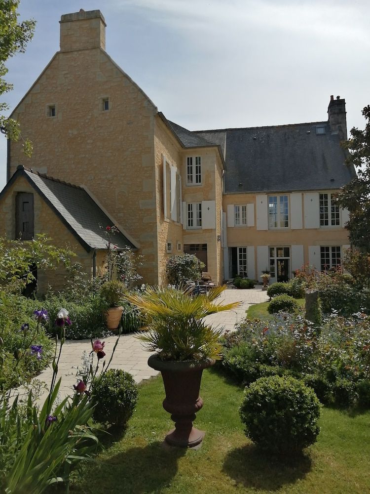 Hôtel particulier "le clos de la croix" 1