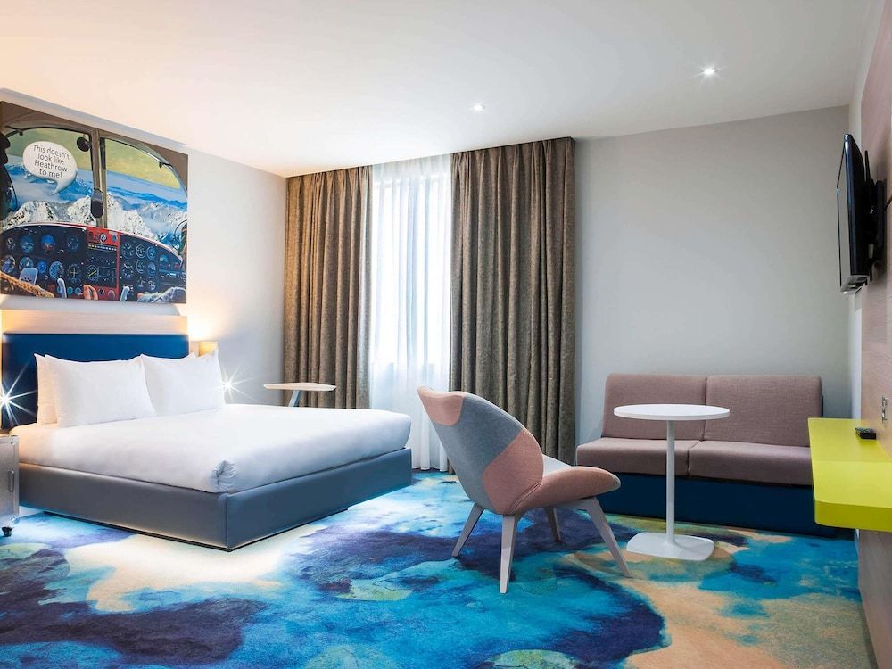 ibis Styles London Heathrow Airport 1