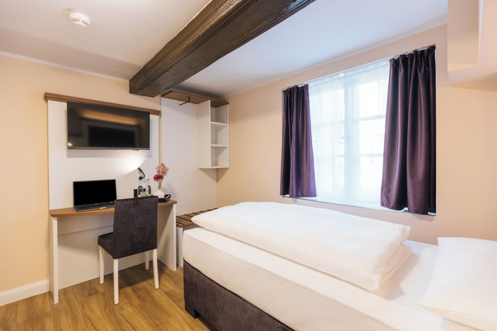 Hotel Scheffler Lüneburg by UniqStay 1